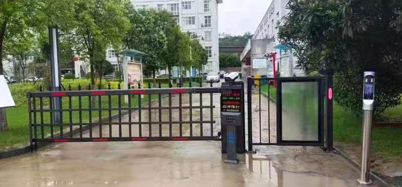 海门空降闸定做